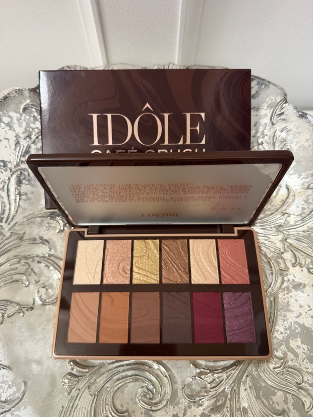 Lancôme Cafe Crush Eyeshadow Palette — 12 eyeshadows, gorgeous shades! NEW! - Picture 5 of 7